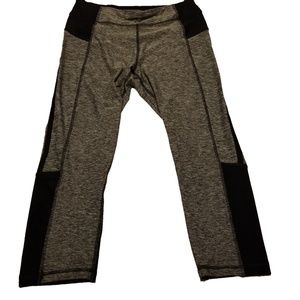 Reebok Workout Capris Leggings